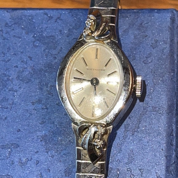 Vintage Wittnauer Watch 4 Diamonds & 10KT RGP Band - Picture 11 of 16